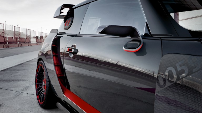 MINI John Cooper Works GP Concept – изглед отзад
