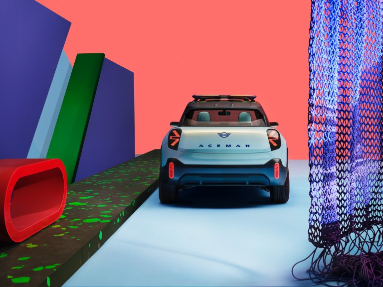 mini concept - aceman - екстериор - изглед отзад