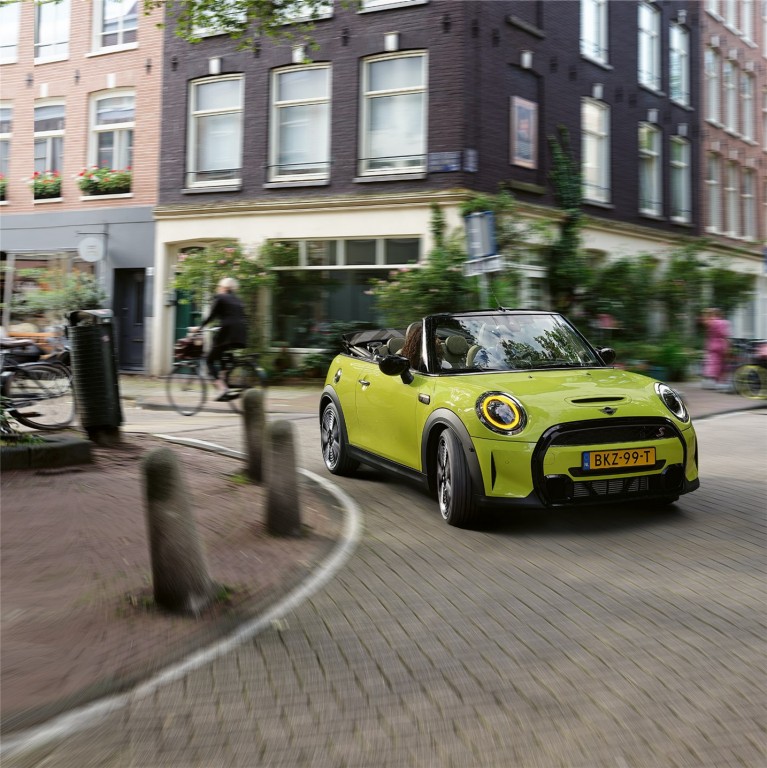 MINI Convertible