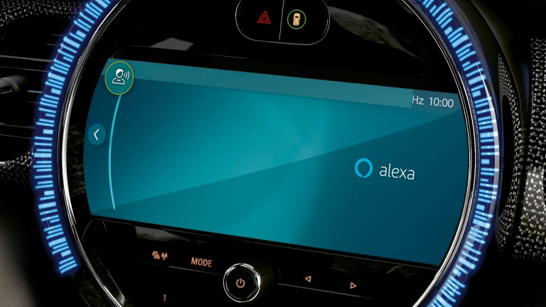 MINI Connected – ALEXA интеграция в автомобила