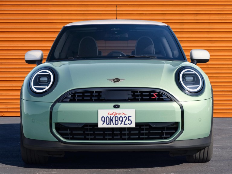 MINI Cooper 3 врати - екстериор - дизайн на предната част