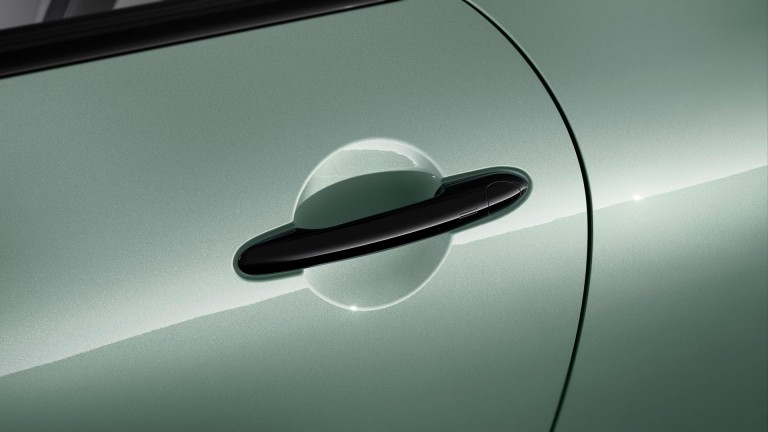 MINI Cooper 3 врати - галерия екстериор - изглед отстрани