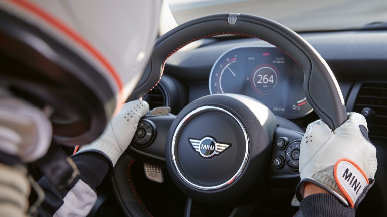MINI John Cooper Works GP – волан – кожа walknappa