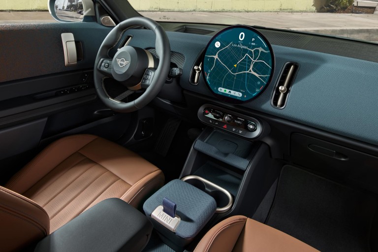 MINI Countryman - мозайка - Интериор
