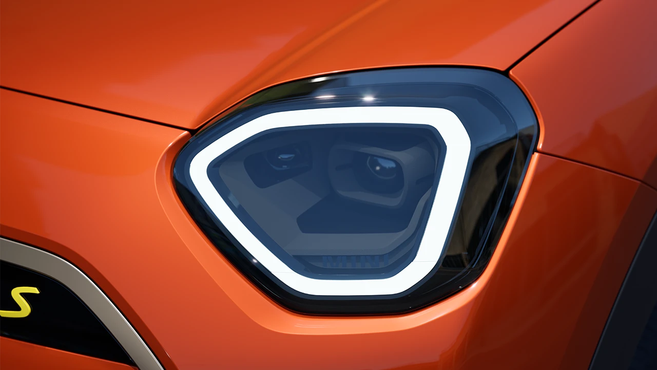 Напълно електрическо MINI Aceman - предни светлини