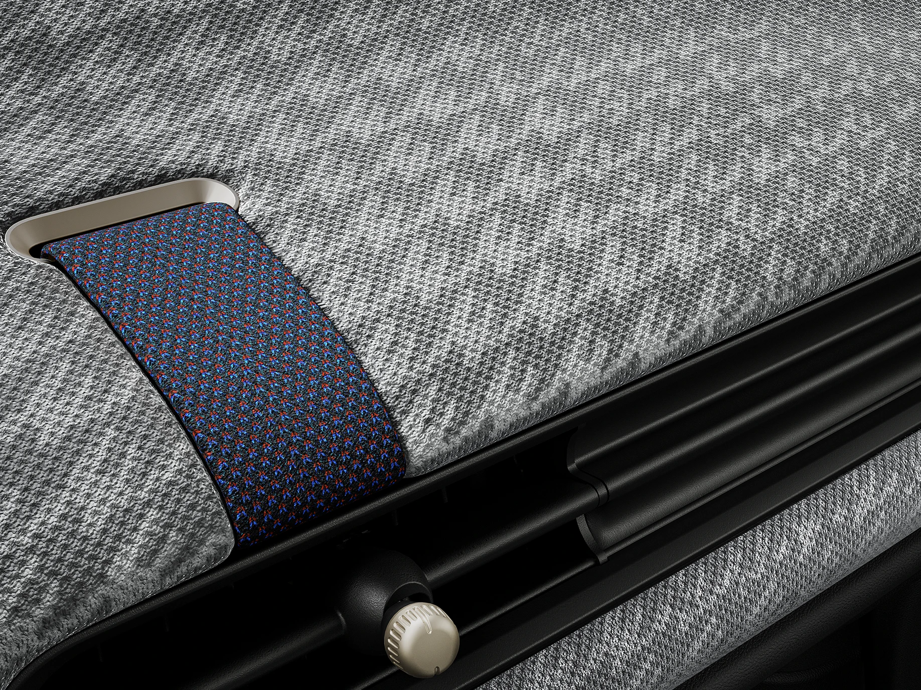 Изглед отблизо на таблото за управление с 2D плетиво вътре в MINI Cooper.