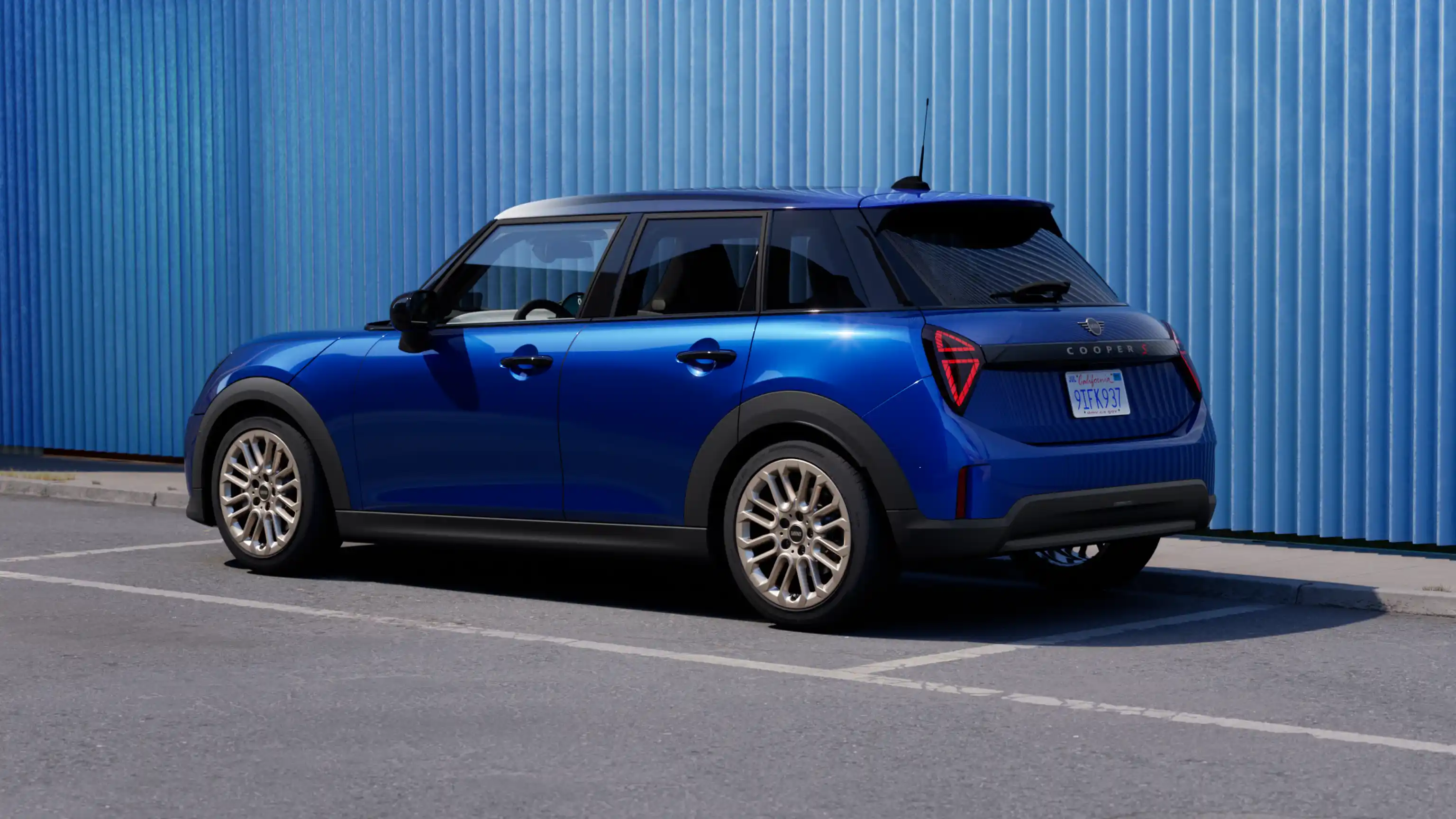 MINI Cooper 5 врати - преглед