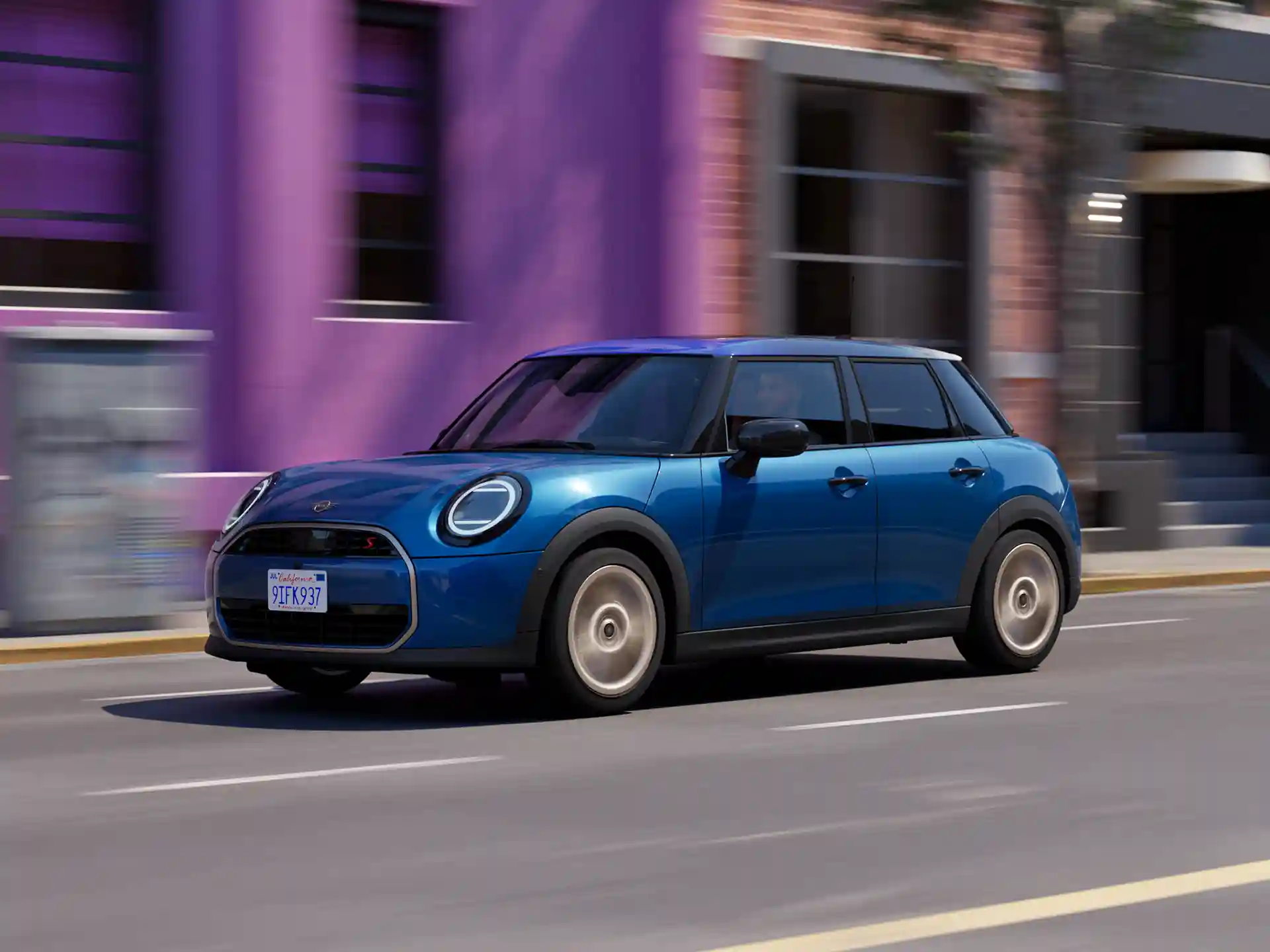MINI Cooper 5 врати - пробно шофиране teaser