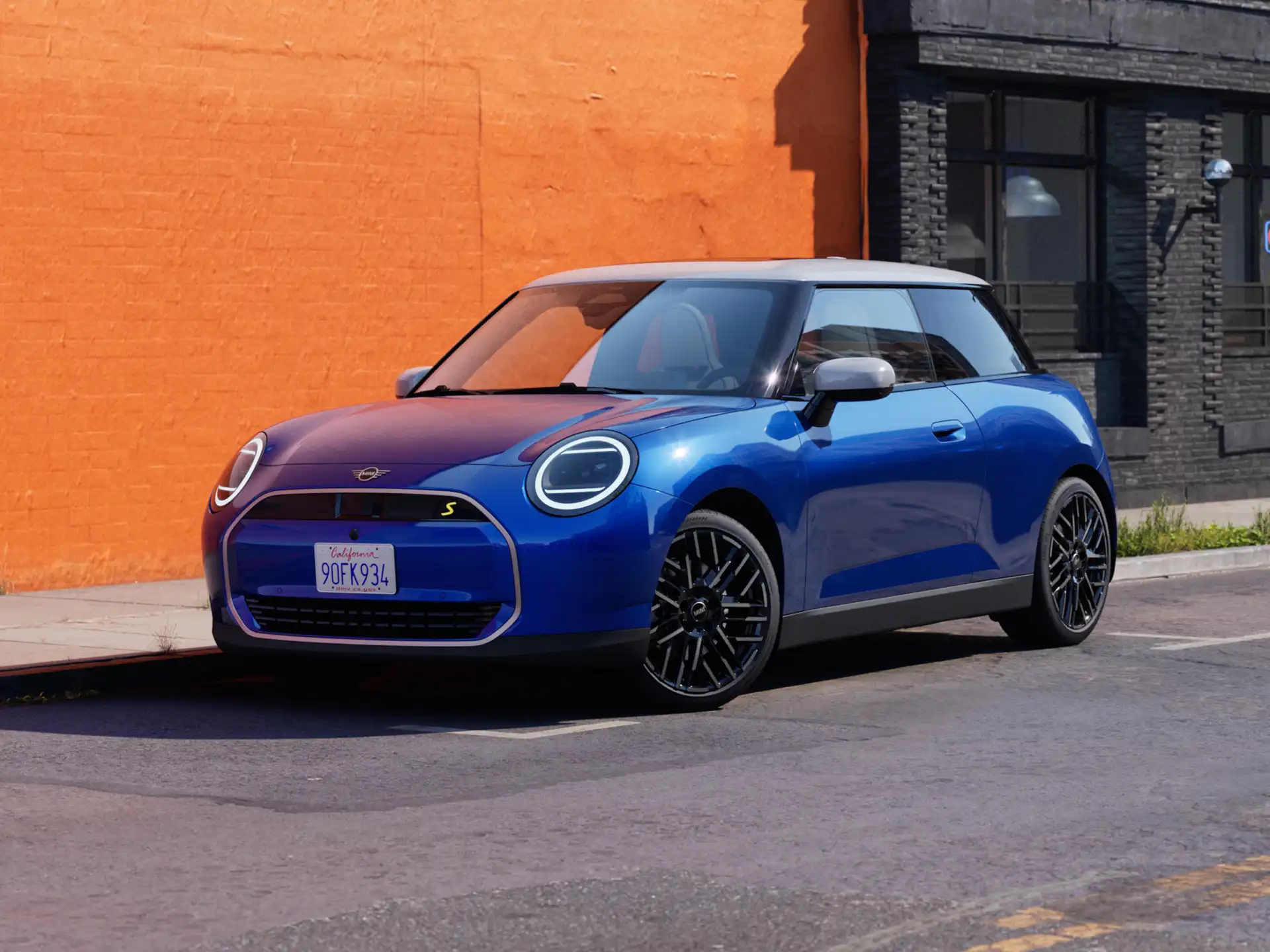 Напълно електрическо MINI Cooper - видео