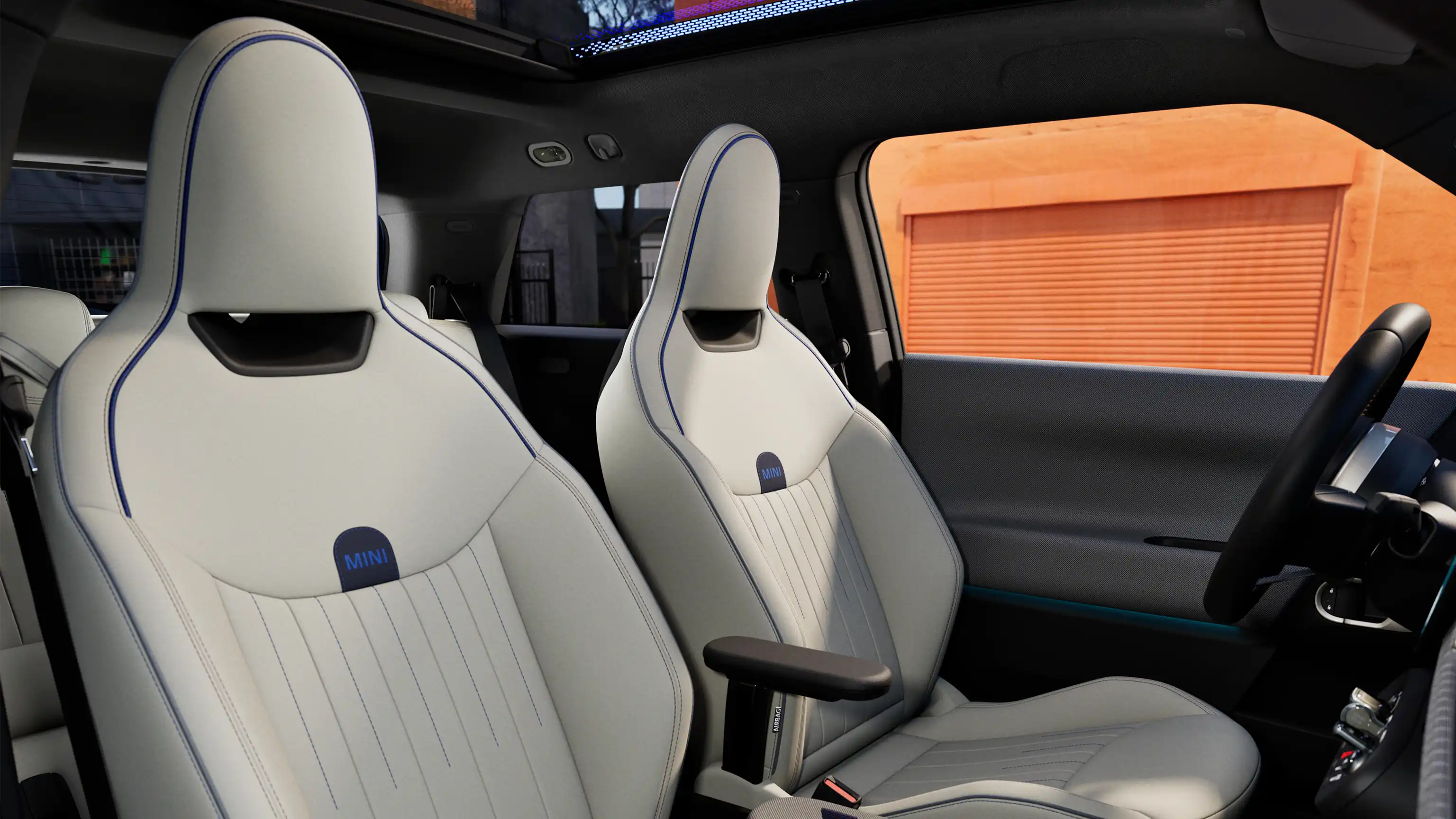Напълно електрическо MINI Cooper - Интериор