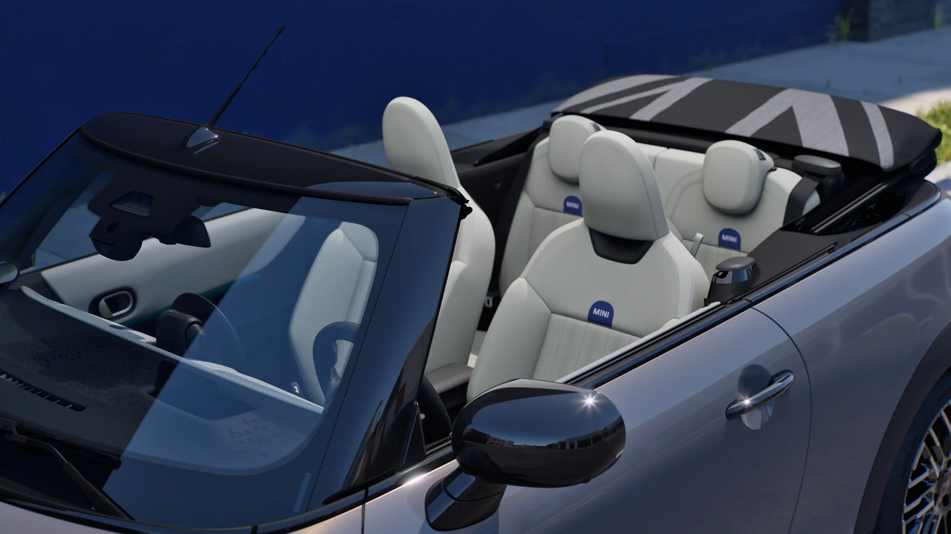 MINI Cooper Cabrio - четири седалки