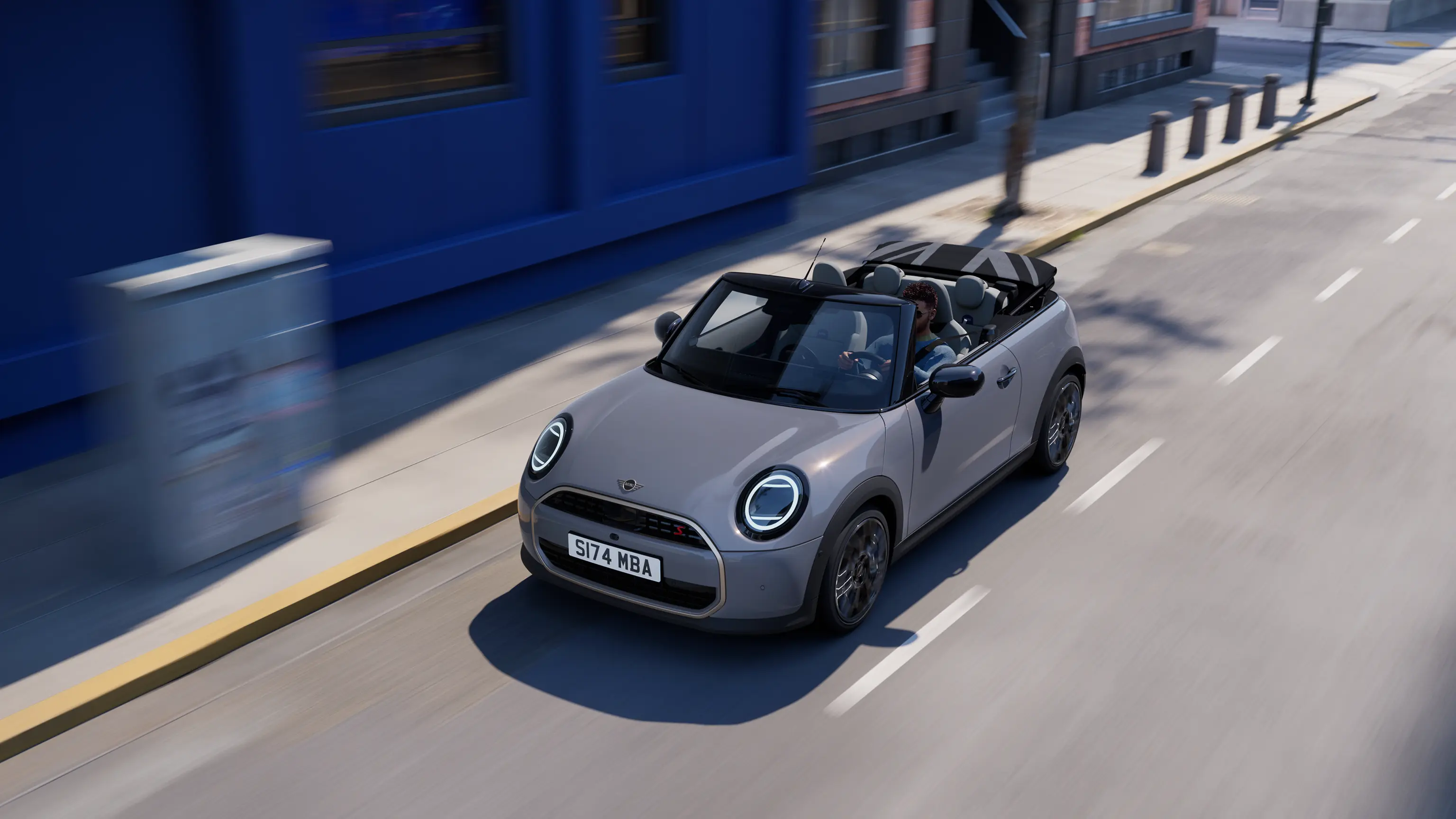 MINI Cooper Cabrio - видео
