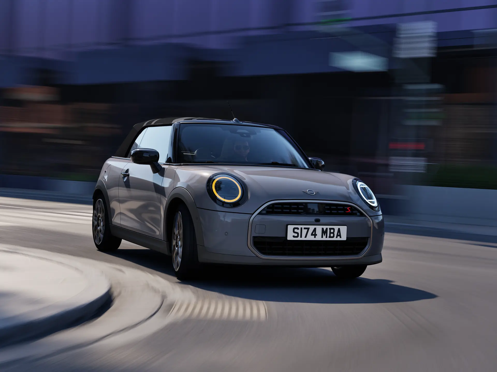 MINI Cooper Cabrio - ЕКСТЕРИОР - intro video
