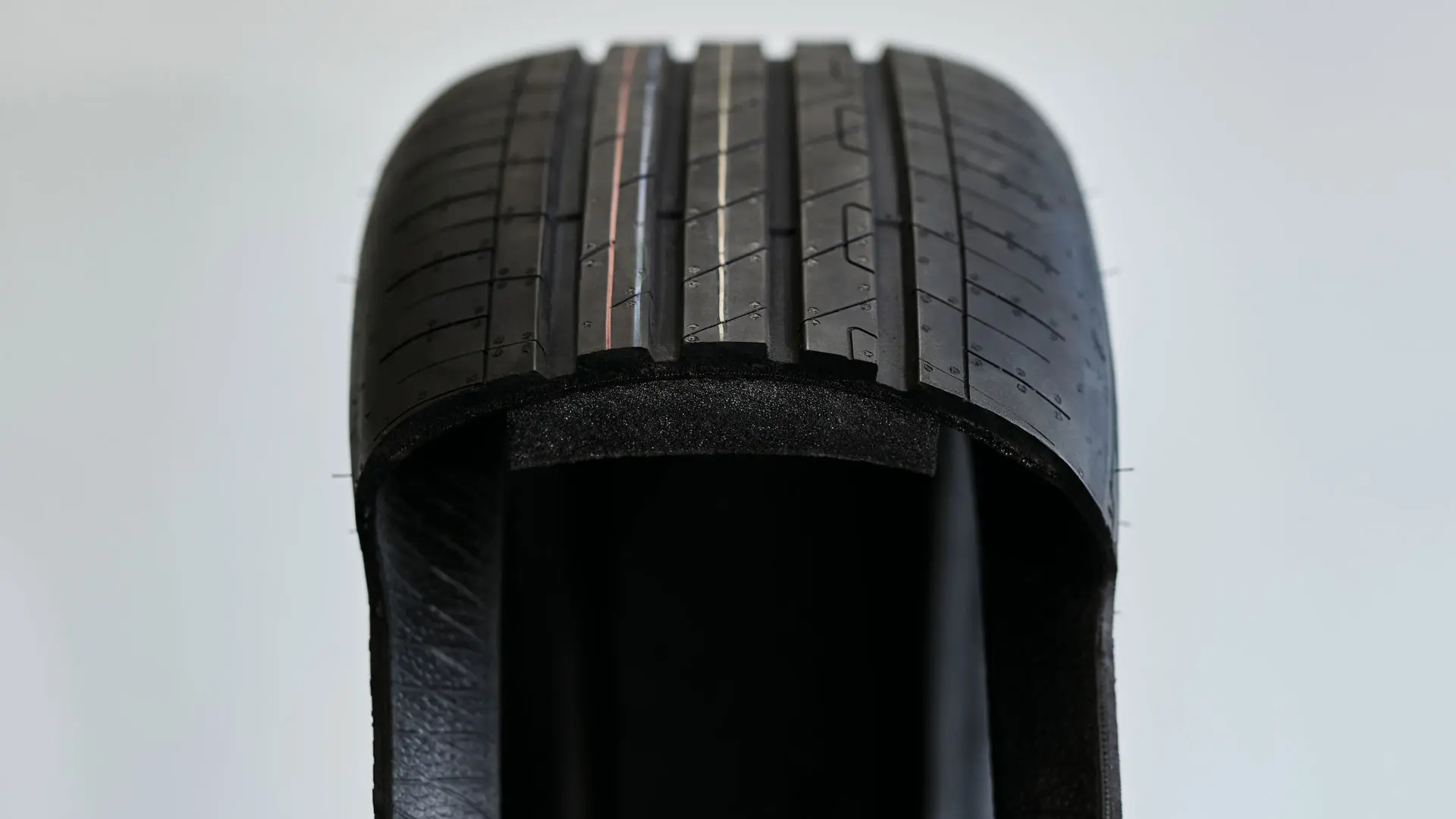 MINI Аксесоари – cross section – tyres